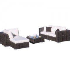 Lounge Set aus Polyrattan mit einem Rahmen aus Aluminium